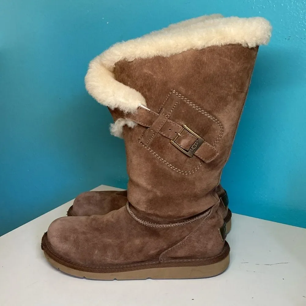 UGG Size 7 Brown Suede Leather Boots Sheepskin Lined 5358 Side Buckle 38 EU